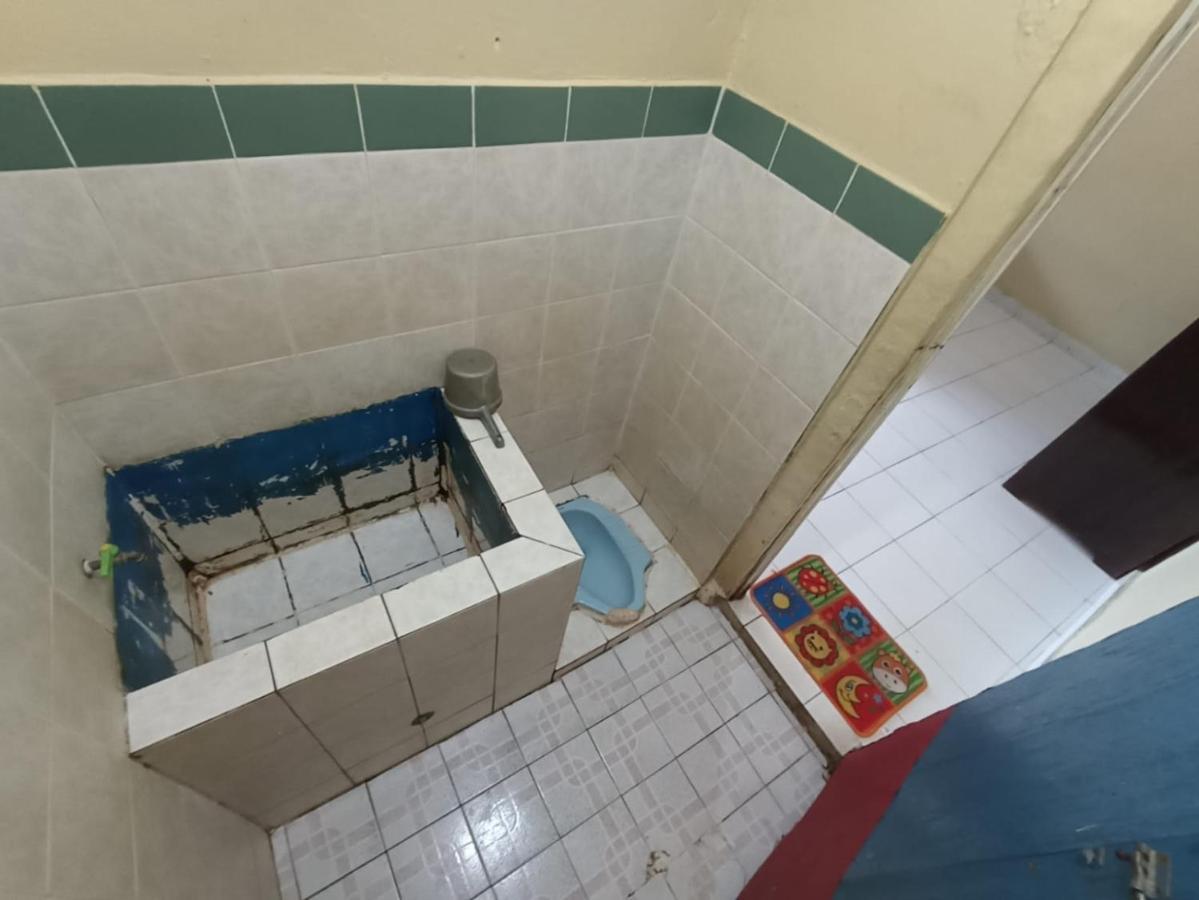 Hotel Redante 1 Baturaja  Екстер'єр фото